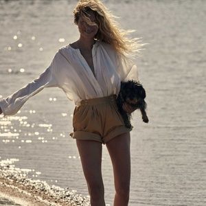 Dôen Park shorts in Khaki, size 4